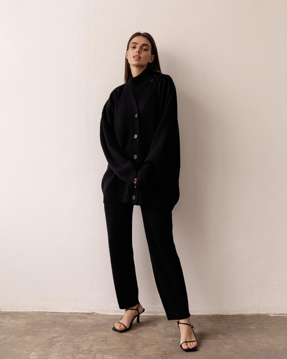 Turtleneck Wool 3-Piece Set - Image 4